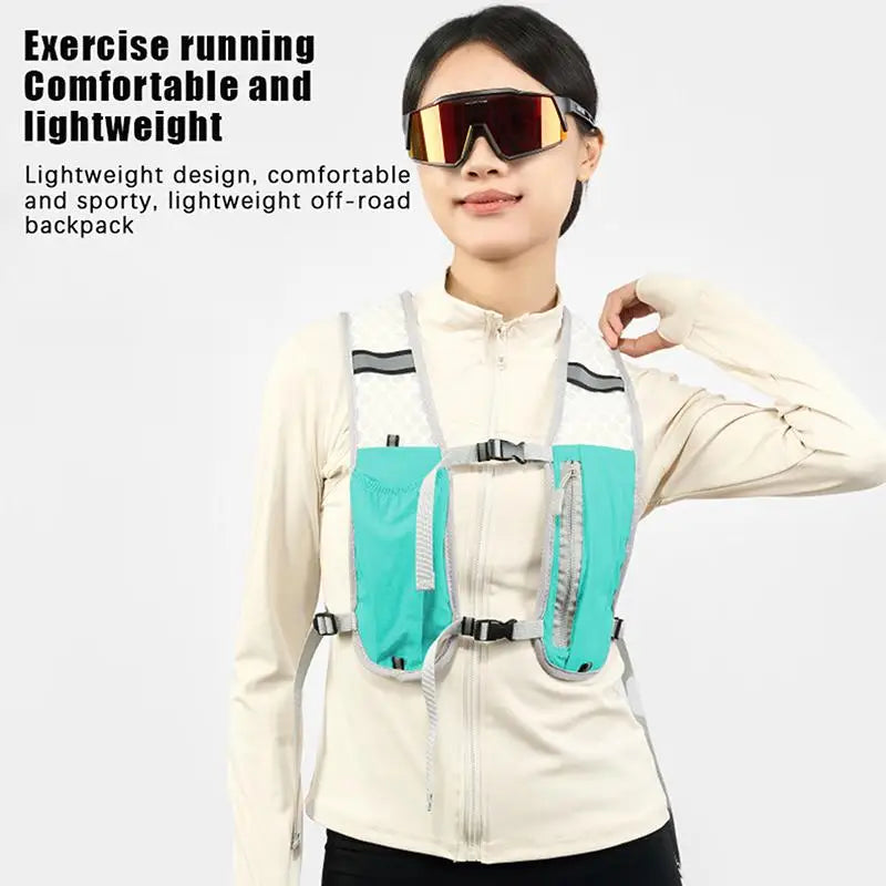 Biking Running Storage Vest Lightweight Running Vest Reflective Hydration Water Chest Pack with Phone Storage Pocket